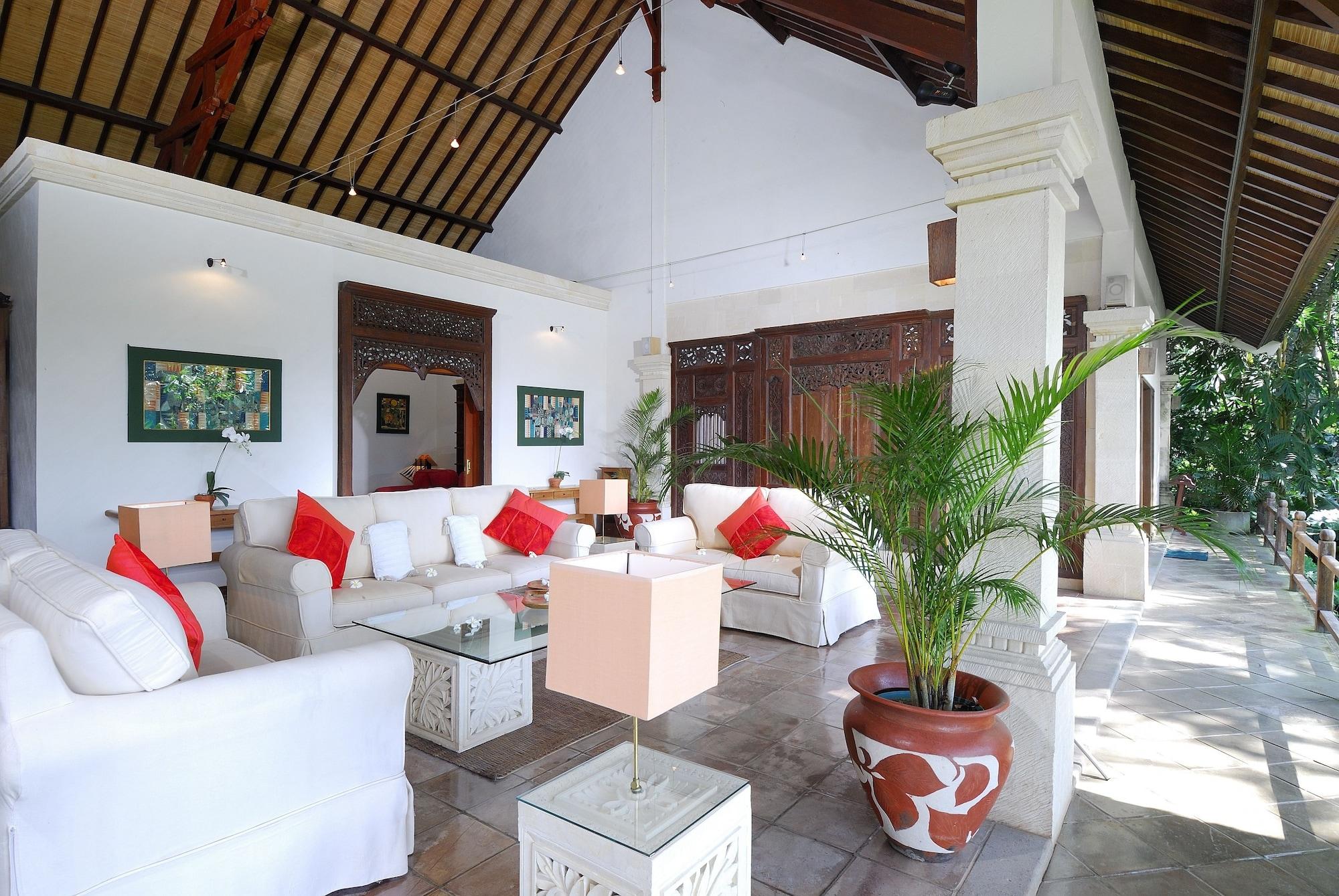 Alam Sari Keliki Resort & Spa Тегаллаланг Экстерьер фото