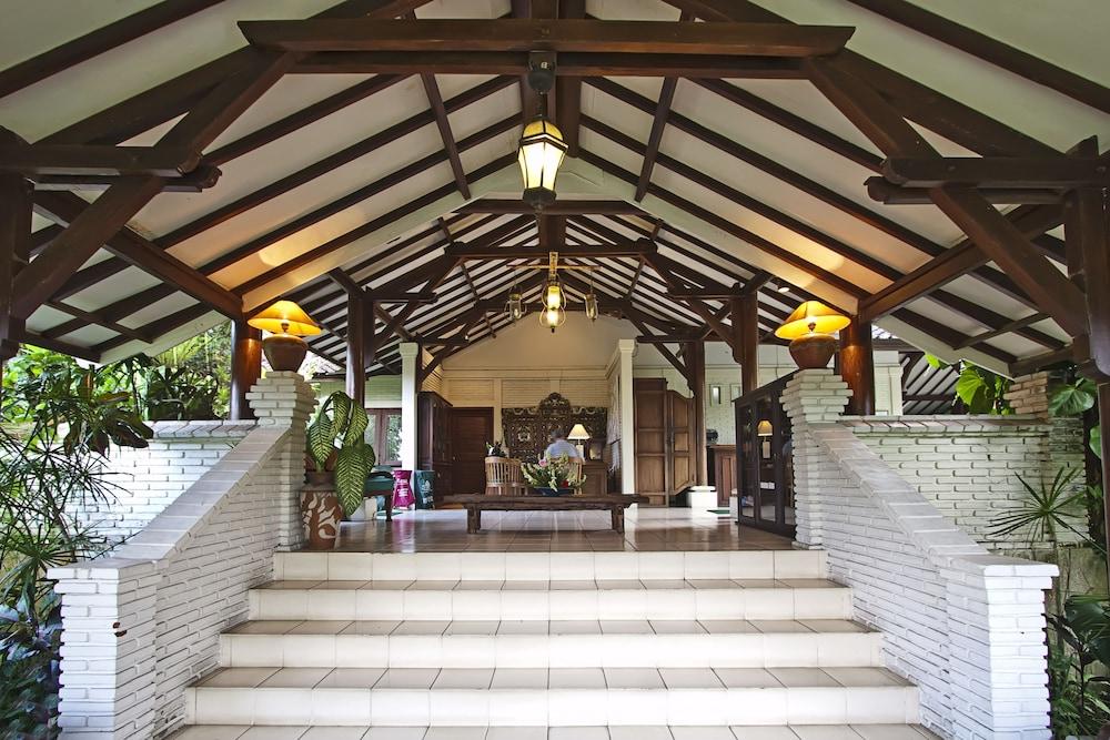Alam Sari Keliki Resort & Spa Тегаллаланг Экстерьер фото