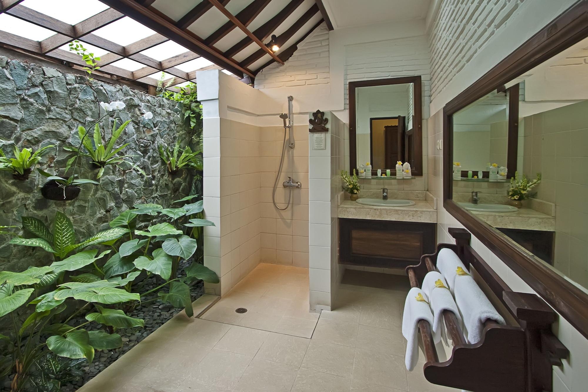 Alam Sari Keliki Resort & Spa Тегаллаланг Экстерьер фото