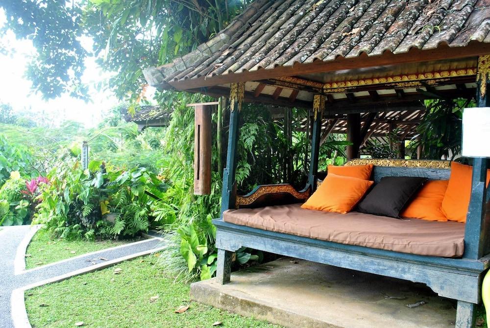Alam Sari Keliki Resort & Spa Тегаллаланг Экстерьер фото